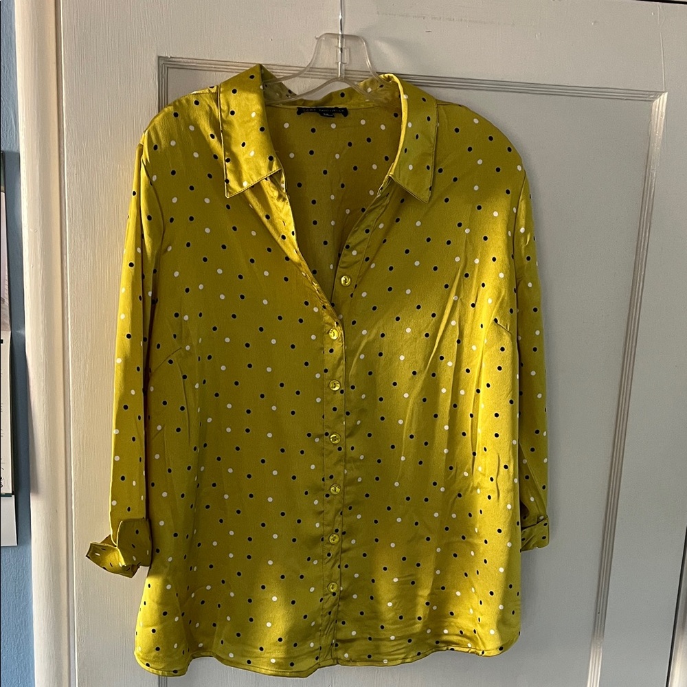 Chartreuse 3/4 Notch Sleeve Johnny Collar Button Front Polka Dot Women's Top